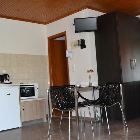 Anna Apartments Kontokali Room photo