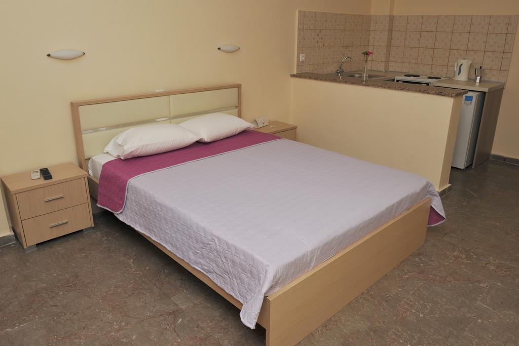 Anna Apartments Kontokali Room photo